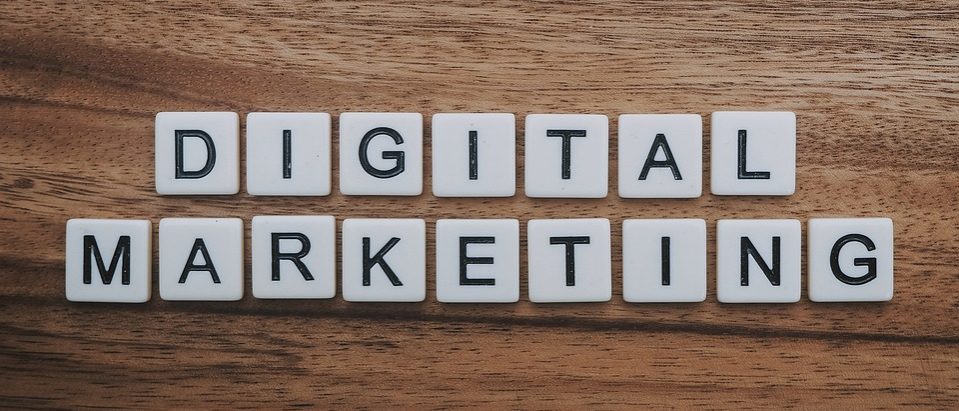 Das Sales Funnel hilft, Marketing- und Vertriebsprozesse zu optimieren Sales Funnel