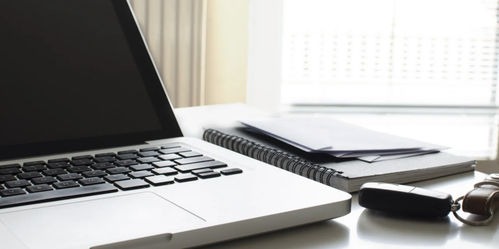 Droht bei Nutzung des Begriffs die Abmahnung? Unsere Checkliste zum Schluss gibt Antworten! Webinar